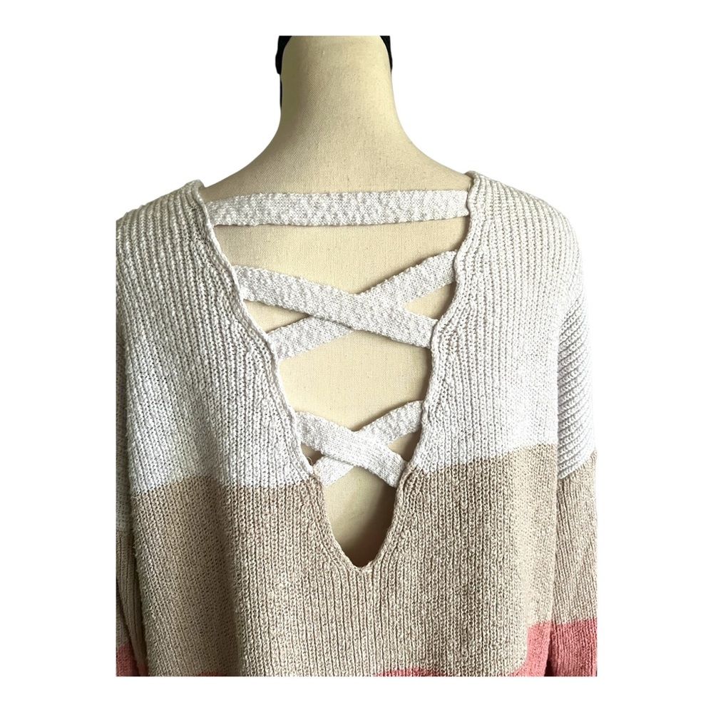 Torrid Colorblock V Neck Criss Cross Back Knit Tunic Sweater. Size Large - Picture 6 of 6